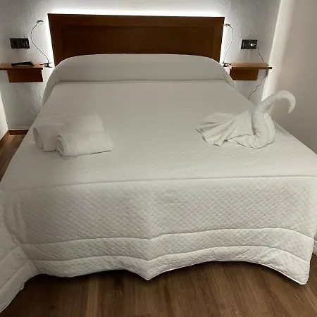 La Era 컨트리하우스 *